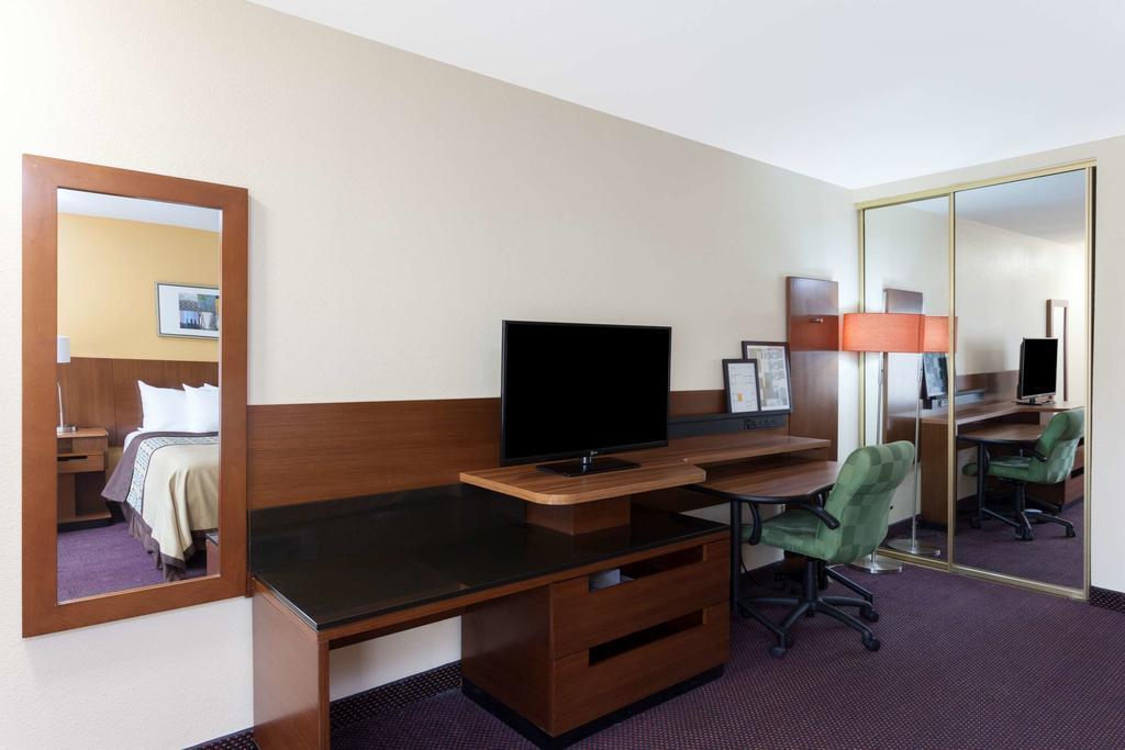 Inn Rodeway Near Sdsu San Diego